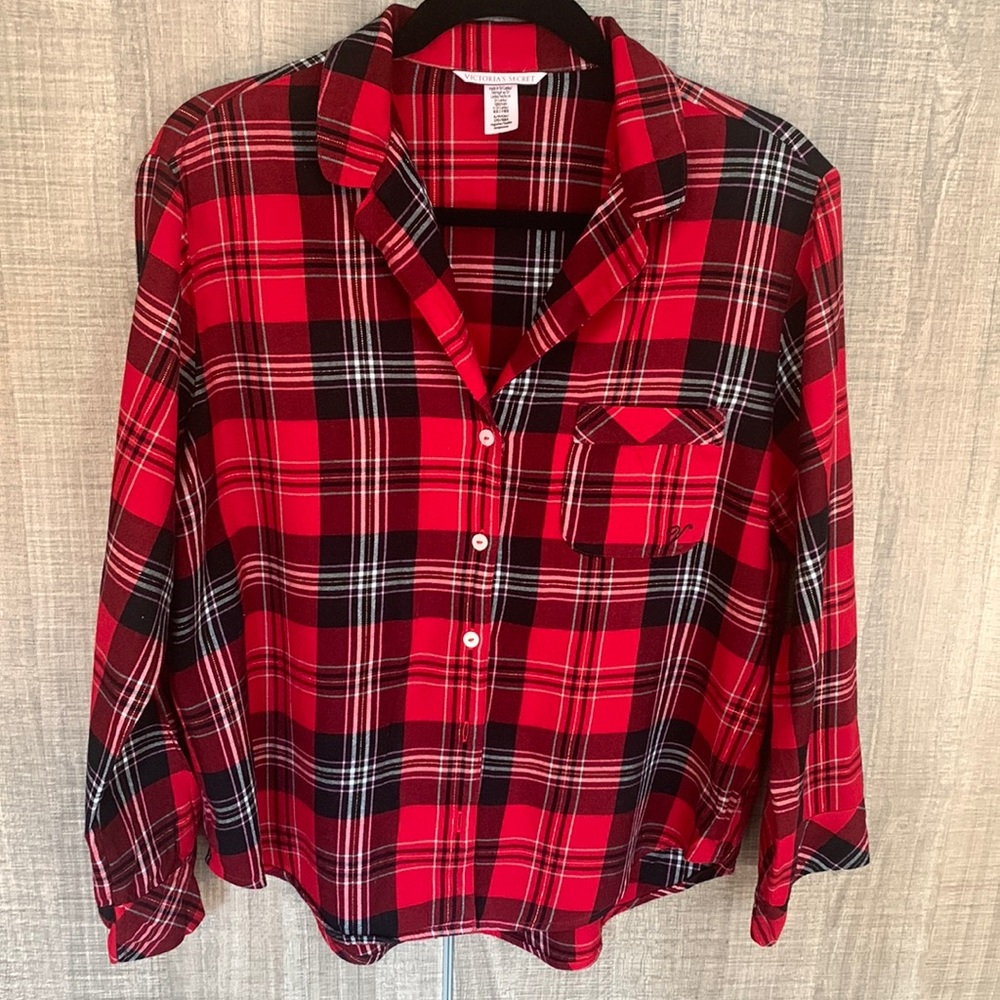 Victoria Secret Red Black Plaid‎ Lightweight Flannel PJ Top